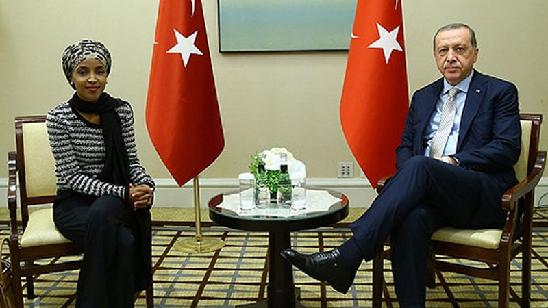رجب طیب اردوغان رئیس جمهور ترکیه و ایلهان عمر عضو دموکرات مجلس نمایندگان آمریکا
