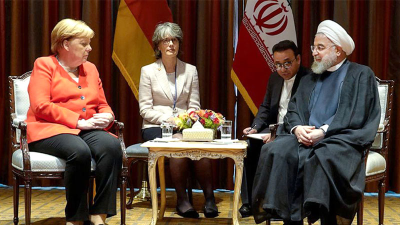 آنگلا مرکل صدر اعظم آلمان و حسن روحانی رئیس جمهوری اسلامی ایران