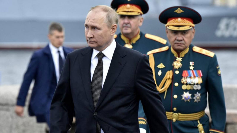 رئیس جمهور پوتین و فرماندهان نظامی روسیه